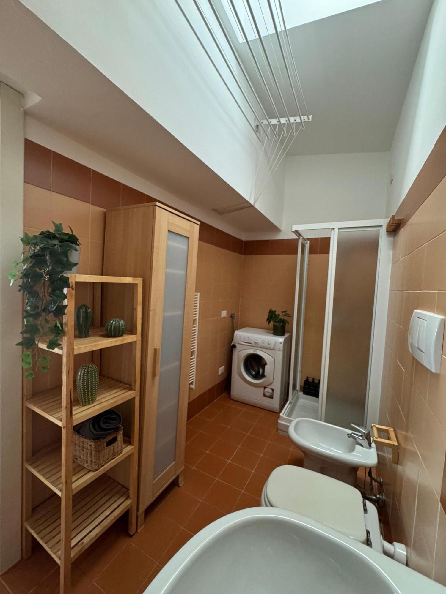Appartamento Isola- Attico Con Balcone Milán Exterior foto